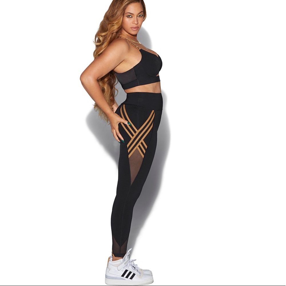 IVY PARK Sport Bra - Picture 6 of 8